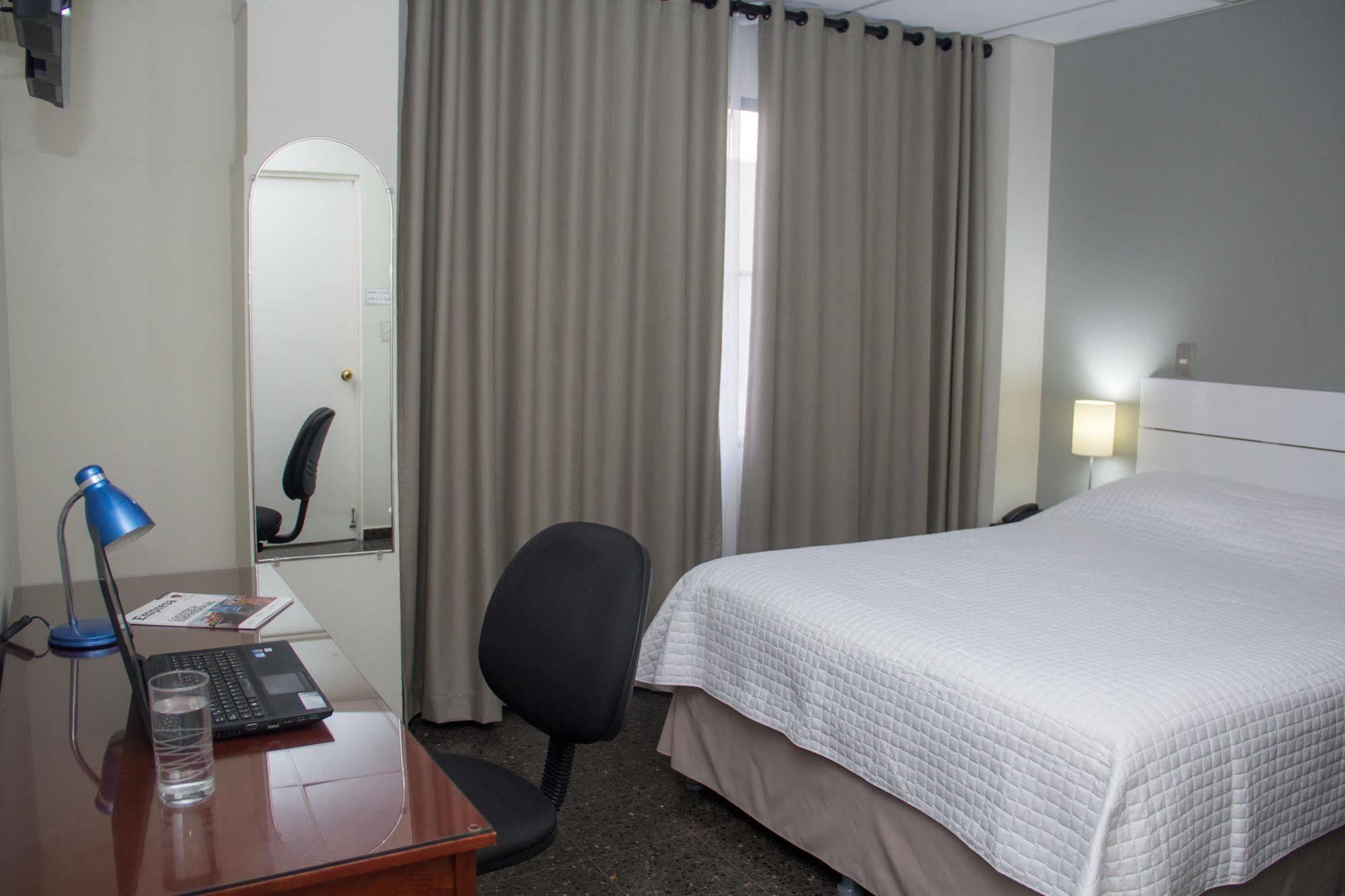 Hotel María José