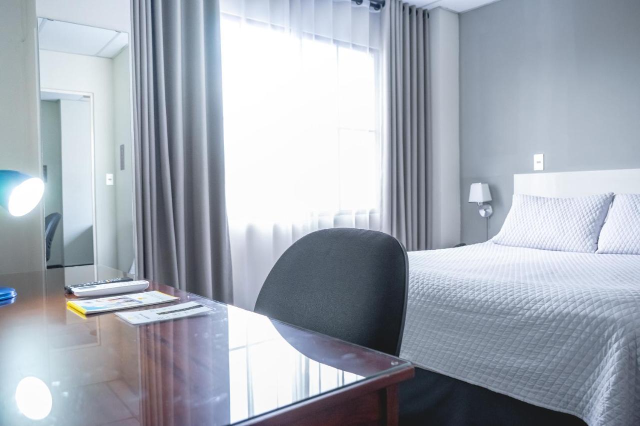 María José Hotel San Salvador